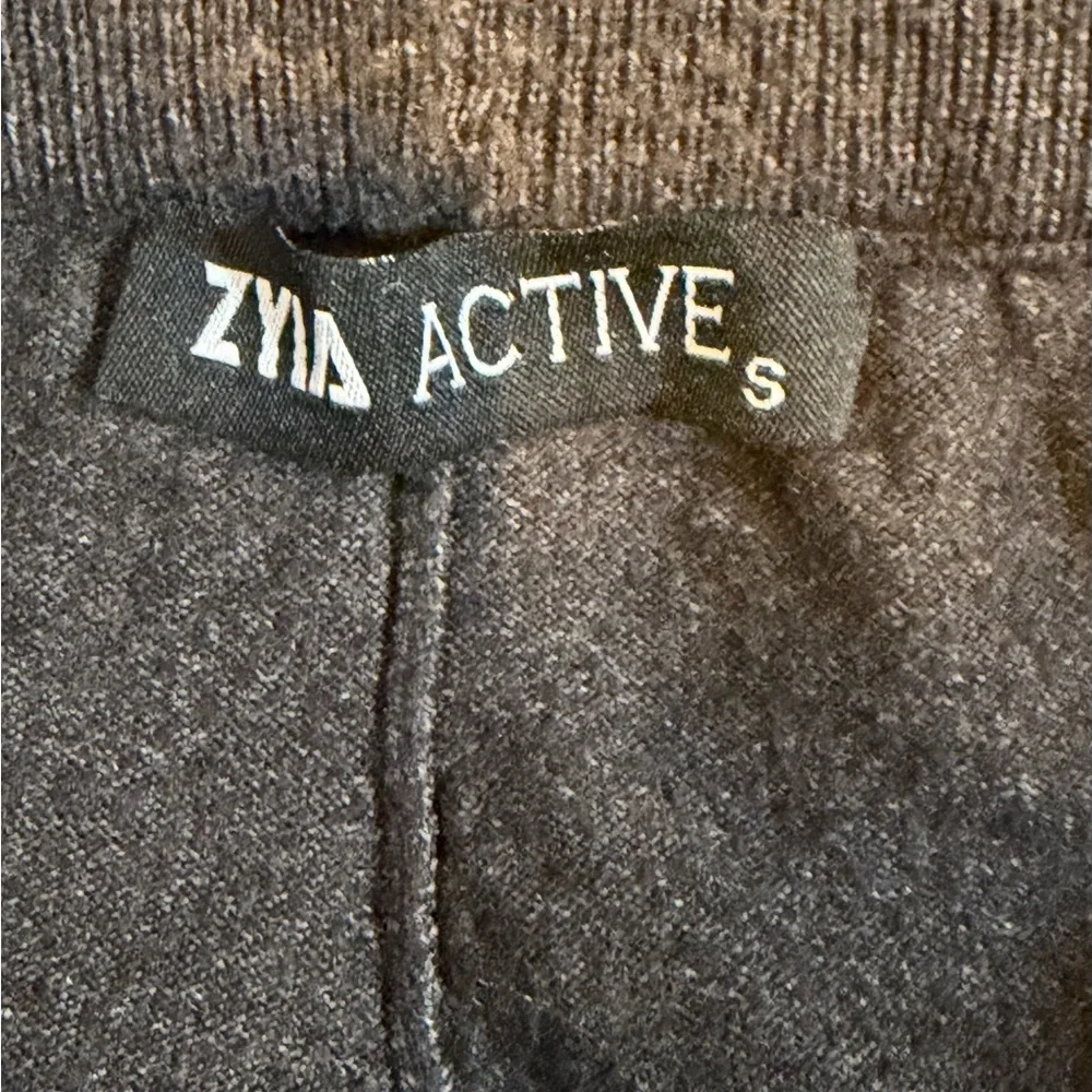 Zyia Active Size S Dark Grey Unwind Joggers Pants Running Yoga Activewear - Picture 8 of 10